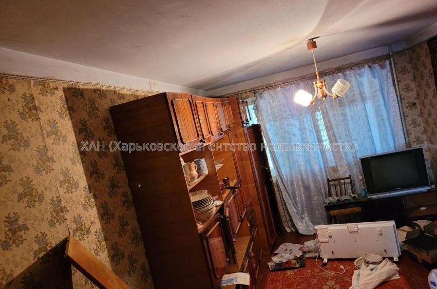 Продам квартиру, Владислава Зубенко ул. , 2  ком., 44 м², советский ремонт 