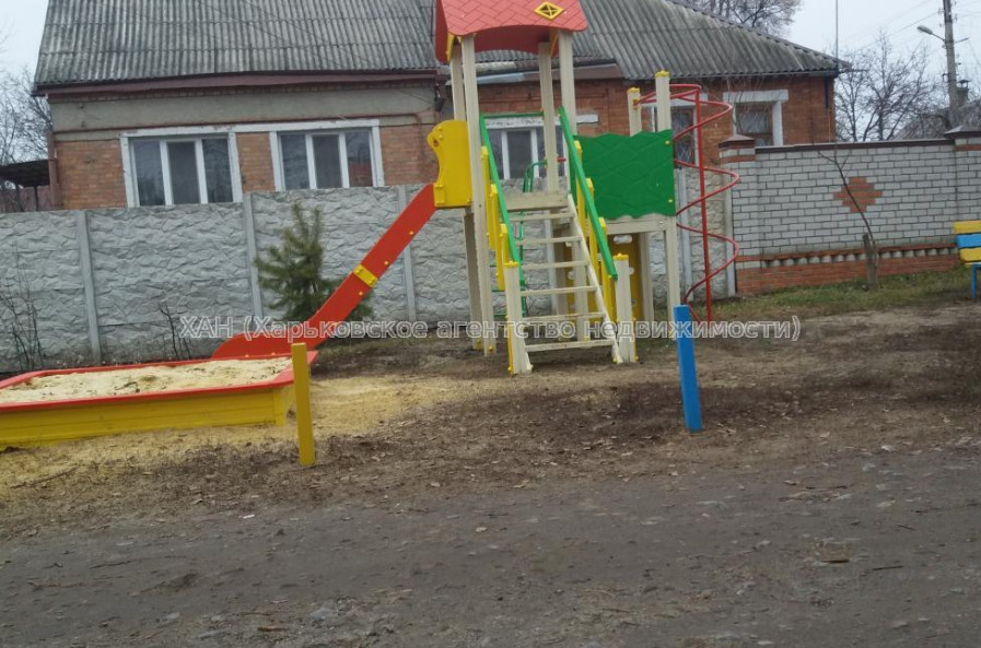Продам будинок, 6 , 53 м², 10 соток, советский ремонт 