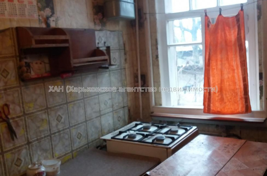Продам будинок, 6 , 53 м², 10 соток, советский ремонт 