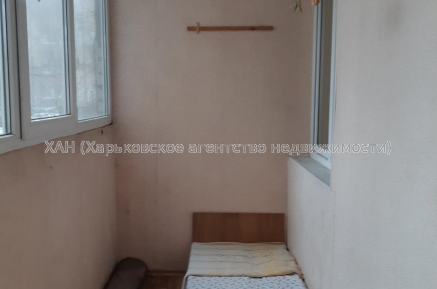 Продам квартиру, Москалёвская ул. , 1  ком., 30 м², капитальный ремонт 