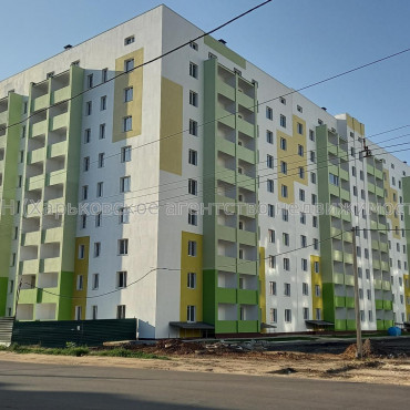 Продам квартиру, Мира ул. , 1  ком., 38 м², без внутренних работ 