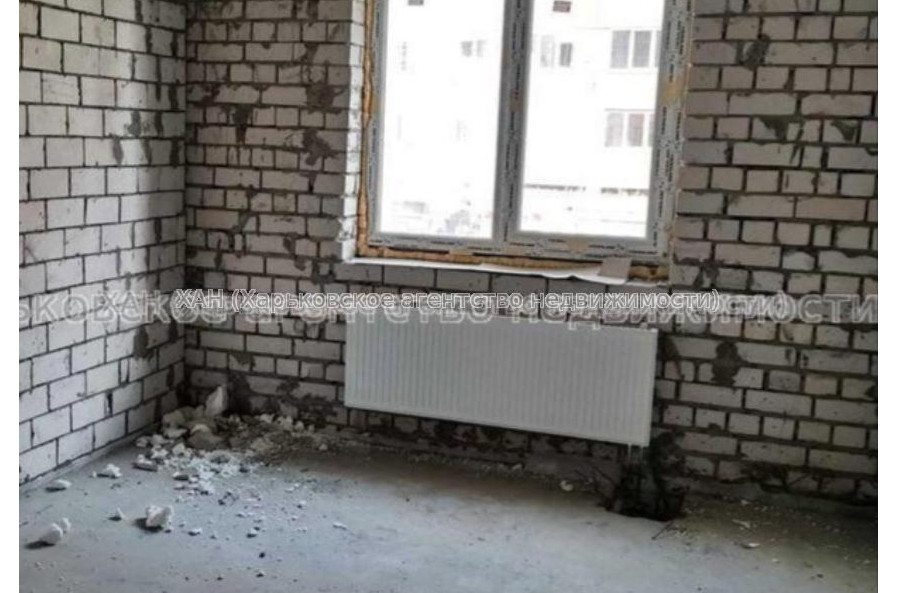 Продам квартиру, Мира ул. , 1 кім., 38 м², без внутренних работ 