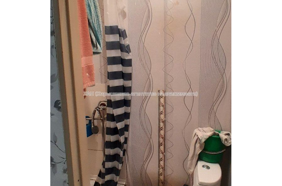Продам квартиру, 12 Апреля ул. , 1 кім., 21 м², капитальный ремонт 
