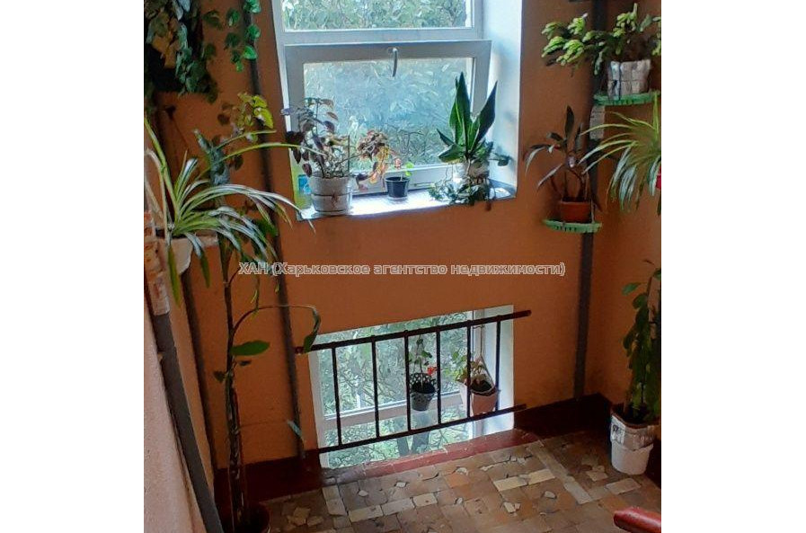 Продам квартиру, 12 Апреля ул. , 1 кім., 21 м², капитальный ремонт 