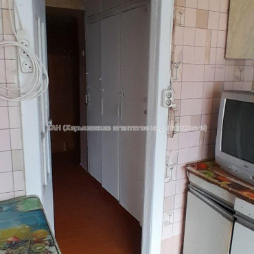 Продам квартиру, 12 Апреля ул. , 1 кім., 21 м², капитальный ремонт 