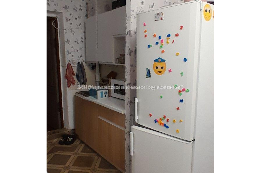 Продам квартиру, 12 Апреля ул. , 1 кім., 21 м², капитальный ремонт 