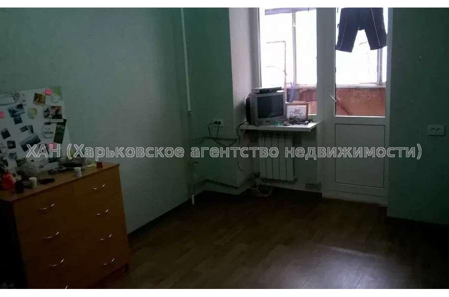 Продам квартиру, Власенко ул. , 2  ком., 51.20 м², частичный ремонт 