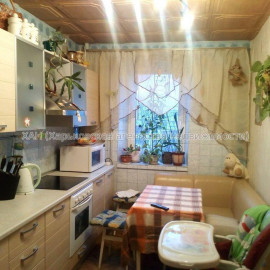 Продам квартиру, Тракторостроителей просп. , 3 кім., 67 м², косметический ремонт