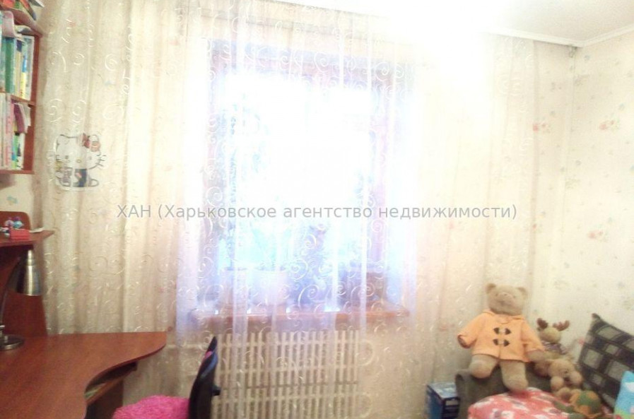 Продам квартиру, Тракторостроителей просп. , 3 кім., 67 м², косметический ремонт 