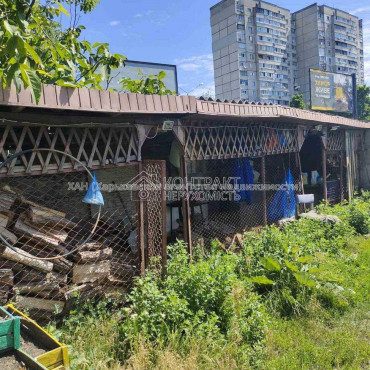 Продам дом, Тракторостроителей просп. , 192 м², 6 сот., частичный ремонт 