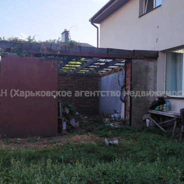 Продам дом, Тракторостроителей просп. , 192 м², 6 сот., частичный ремонт 