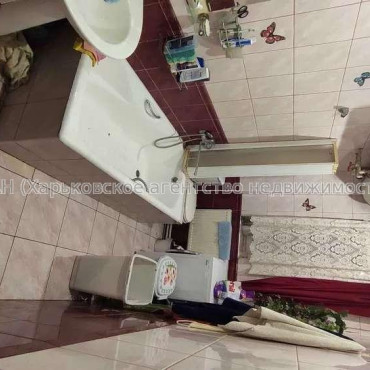 Продам дом, Тракторостроителей просп. , 192 м², 6 сот., частичный ремонт 