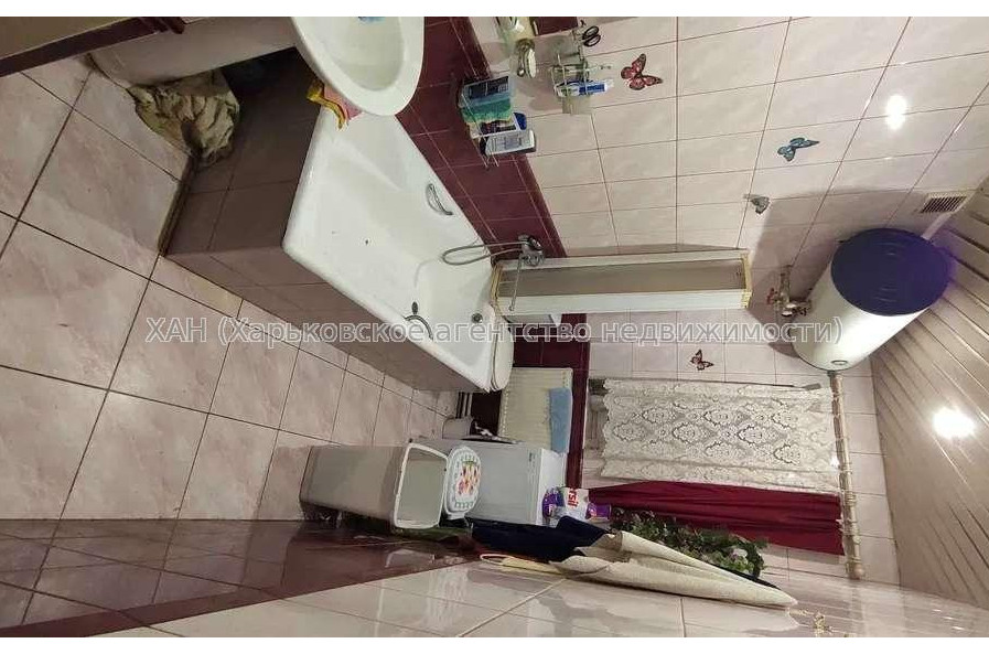 Продам дом, Тракторостроителей просп. , 192 м², 6 сот., частичный ремонт 