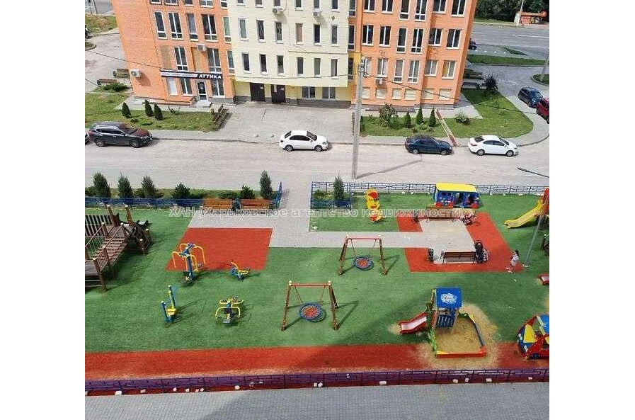 Продам квартиру, Гвардейцев Широнинцев ул. , 1  ком., 43.85 м², без внутренних работ 