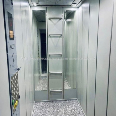 Продам квартиру, Гвардейцев Широнинцев ул. , 1  ком., 43.85 м², без внутренних работ 