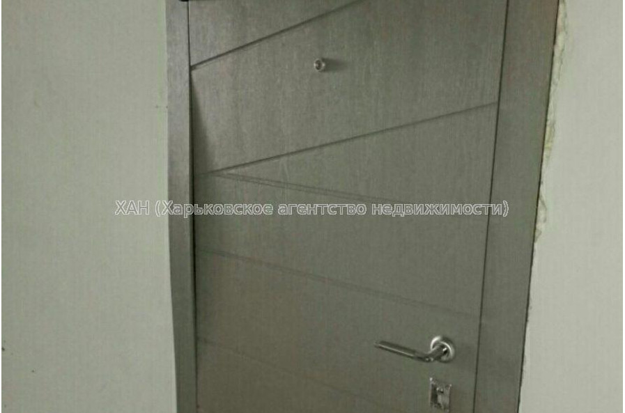 Продам квартиру, Героев Харькова просп. , 1 кім., 22 м², без внутренних работ 