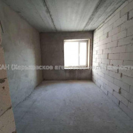 Продам квартиру, Одесская ул. , 2  ком., 62 м², без отделочных работ