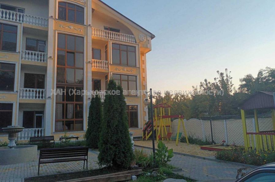 Продам квартиру, Одесская ул. , 2  ком., 62 м², без отделочных работ 