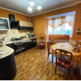 Продам квартиру, Кричевского ул. , 3  ком., 95 м², капитальный ремонт 
