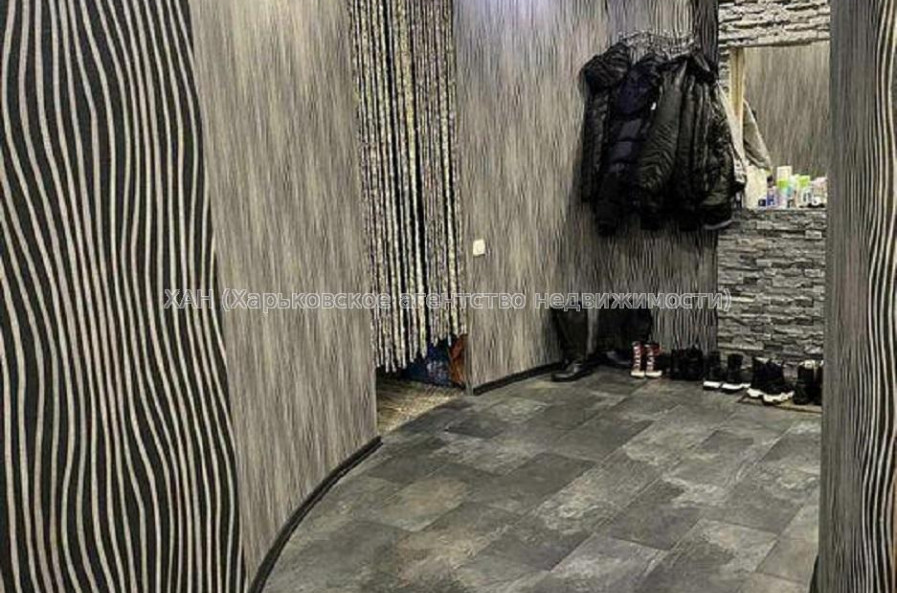 Продам квартиру, 23 Августа пер. , 3 кім., 98 м², евроремонт 