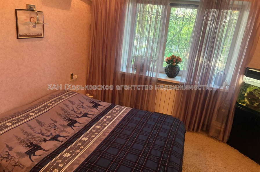 Продам квартиру, 23 Августа пер. , 3 кім., 98 м², евроремонт 