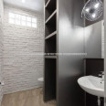 Продам квартиру, Дмитриевская ул. , 3 кім., 100 м², капитальный ремонт 