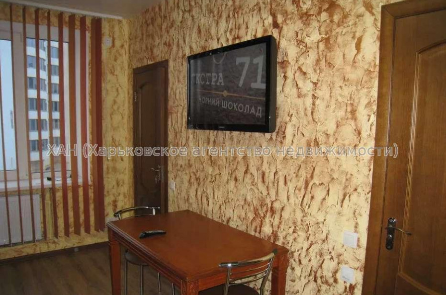 Продам квартиру, Резниковский пер. , 2  ком., 33 м², евроремонт 