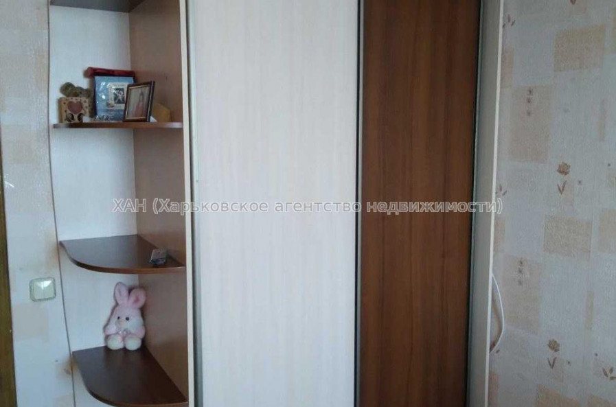 Продам квартиру, Салтовское шоссе , 3 кім., 70 м², частичный ремонт 
