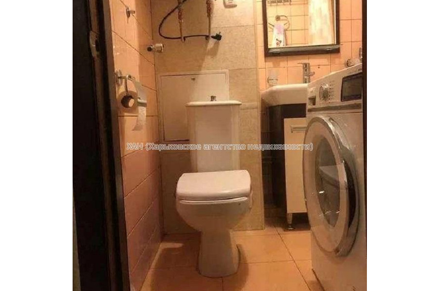 Продам квартиру, Титаренковский пер. , 3  ком., 65 м², капитальный ремонт 