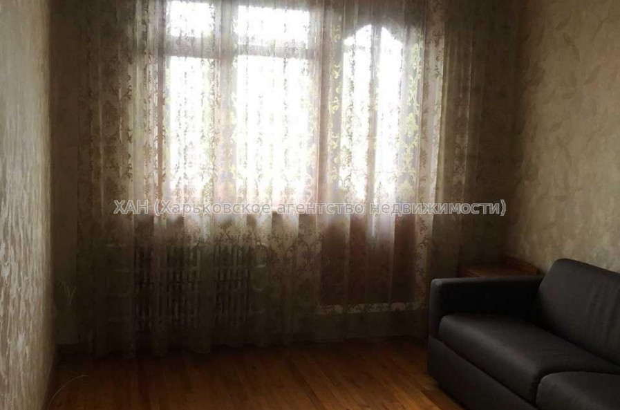 Продам квартиру, Титаренковский пер. , 3  ком., 65 м², капитальный ремонт 