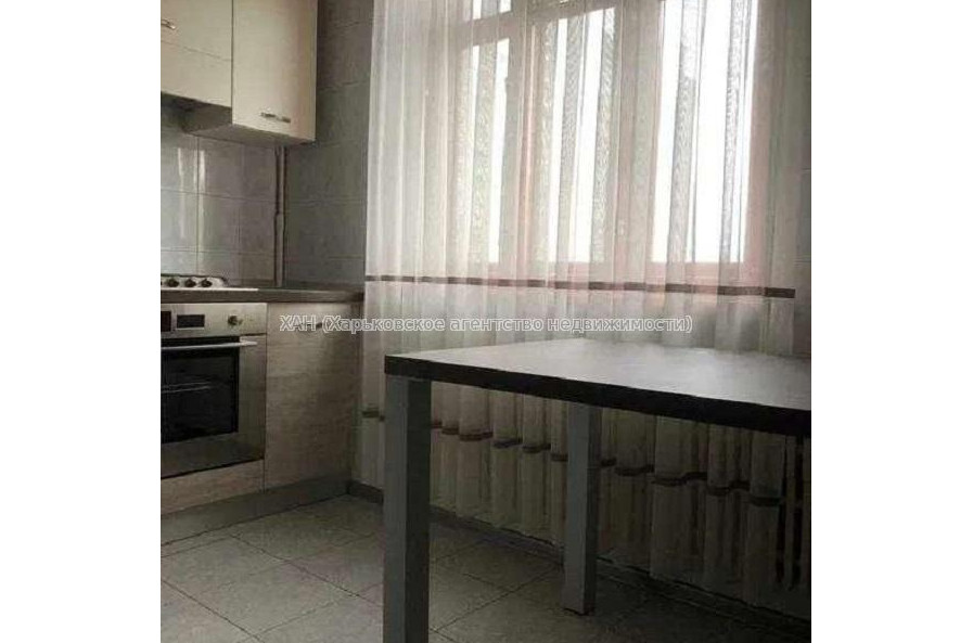 Продам квартиру, Титаренковский пер. , 3  ком., 65 м², капитальный ремонт 