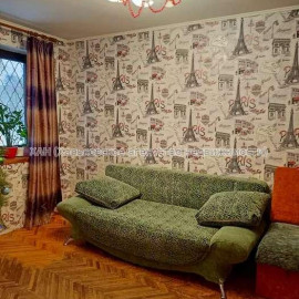 Продам квартиру, Героев Сталинграда просп. , 3  ком., 58 м², капитальный ремонт