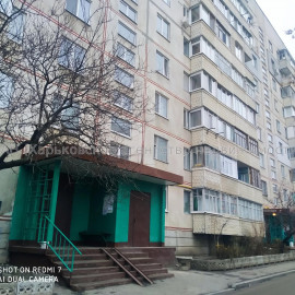Продам квартиру, Достоевского ул. , 1  ком., 25 м², советский ремонт