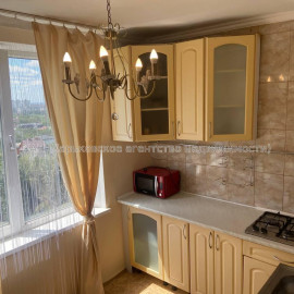 Продам квартиру, Валентиновская ул. , 1  ком., 34 м², косметический ремонт