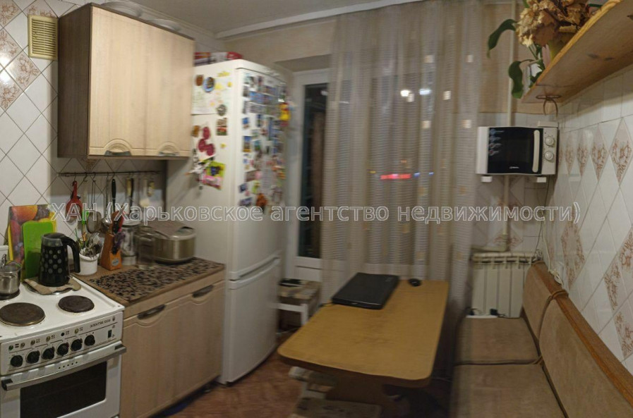 Продам квартиру, Гагарина просп. , 1  ком., 40 м², косметический ремонт 
