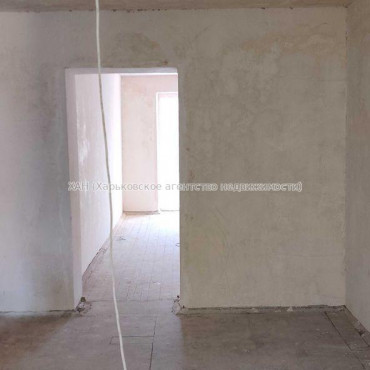 Продам квартиру, Познанская ул. , 3 кім., 62 м², без отделочных работ 