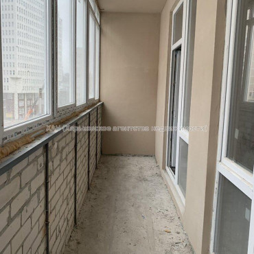 Продам квартиру, Клочковская ул. , 2  ком., 78 м², без внутренних работ 
