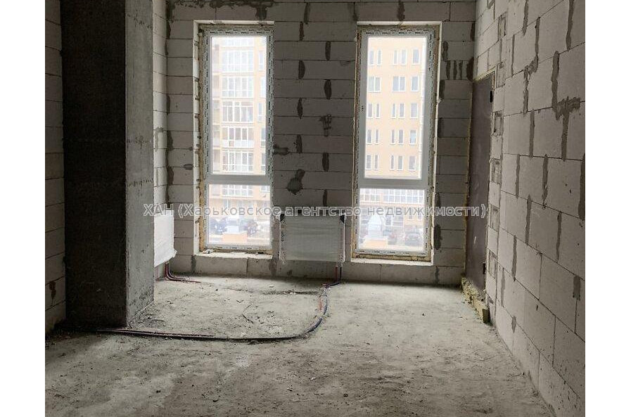 Продам квартиру, Клочковская ул. , 2  ком., 78 м², без внутренних работ 