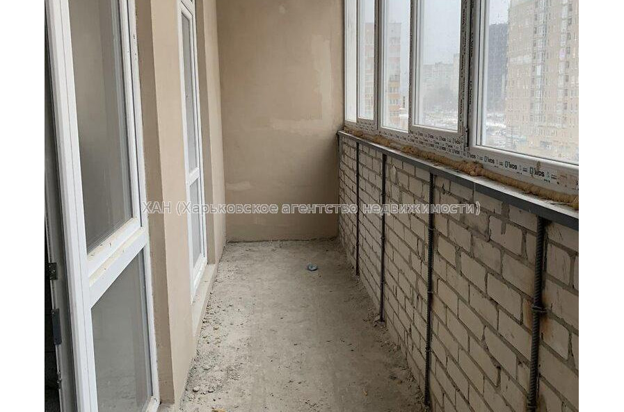 Продам квартиру, Клочковская ул. , 2  ком., 78 м², без внутренних работ 