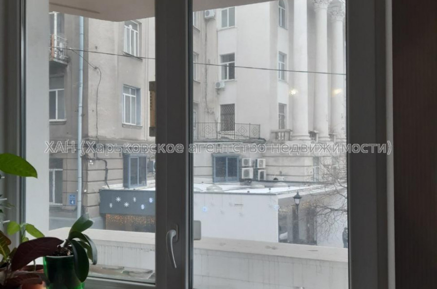 Продам квартиру, Чернышевская ул. , 2  ком., 51 м², капитальный ремонт 