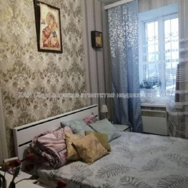 Продам квартиру, Котляревского ул. , 5 , 2 кім., 41 м², капитальный ремонт 