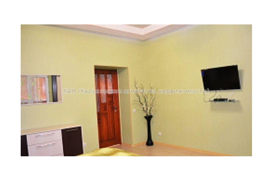 Продам квартиру, Барабашова академика ул. , 3  ком., 120 м², евроремонт 