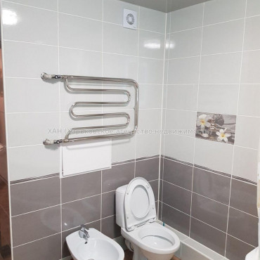 Продам квартиру, Барабашова академика ул. , 3 кім., 120 м², евроремонт 