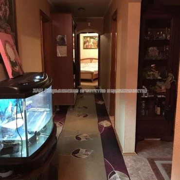 Продам квартиру, Салтовское шоссе , 256 , 4  ком., 89 м², капитальный ремонт 