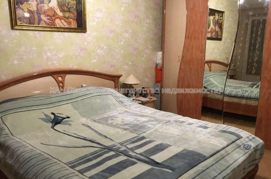 Продам квартиру, Салтовское шоссе , 256 , 4 кім., 89 м², капитальный ремонт 
