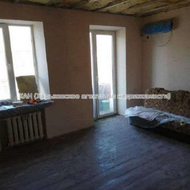 Продам квартиру, Сумская ул. , 3 кім., 72 м², без ремонта 