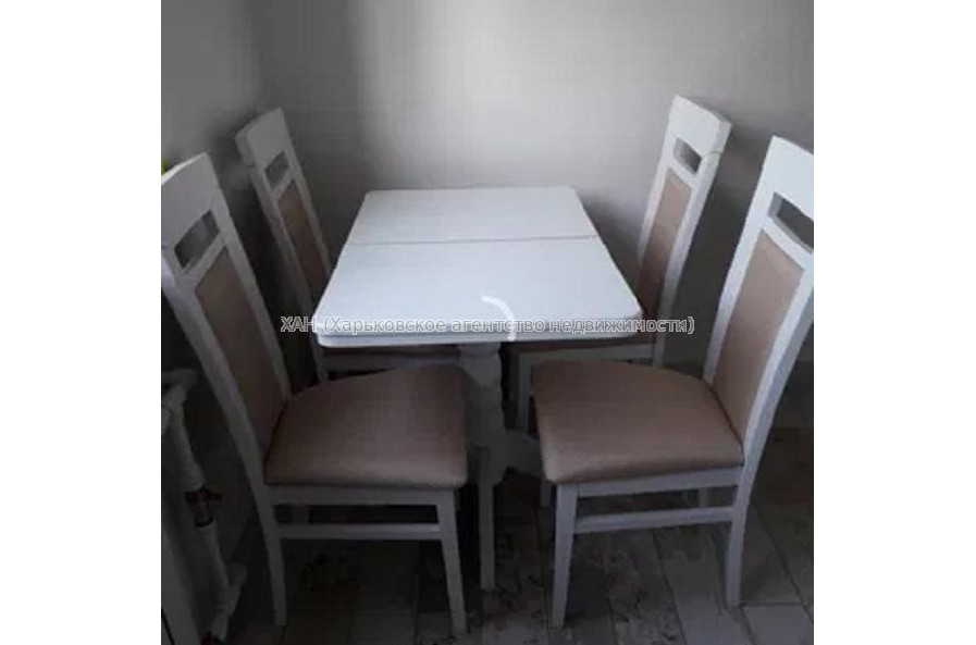 Продам квартиру, Большая Кольцевая ул. , 3  ком., 65 м², капитальный ремонт 