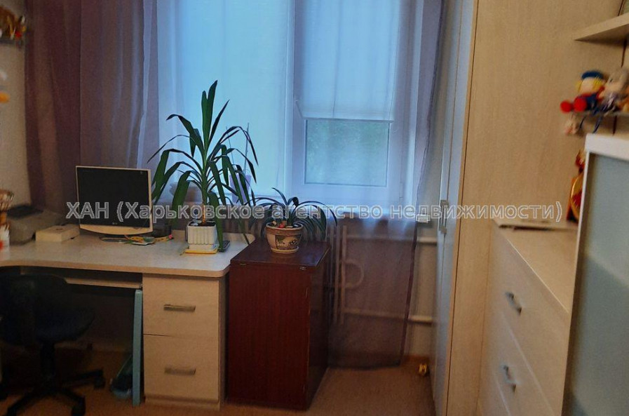 Продам квартиру, Большая Кольцевая ул. , 3  ком., 65 м², капитальный ремонт 