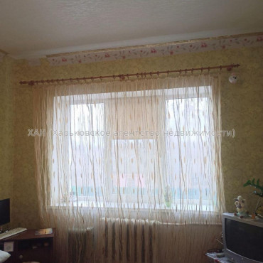 Продам квартиру, Шариковая ул. , 1  ком., 29 м², косметический ремонт 