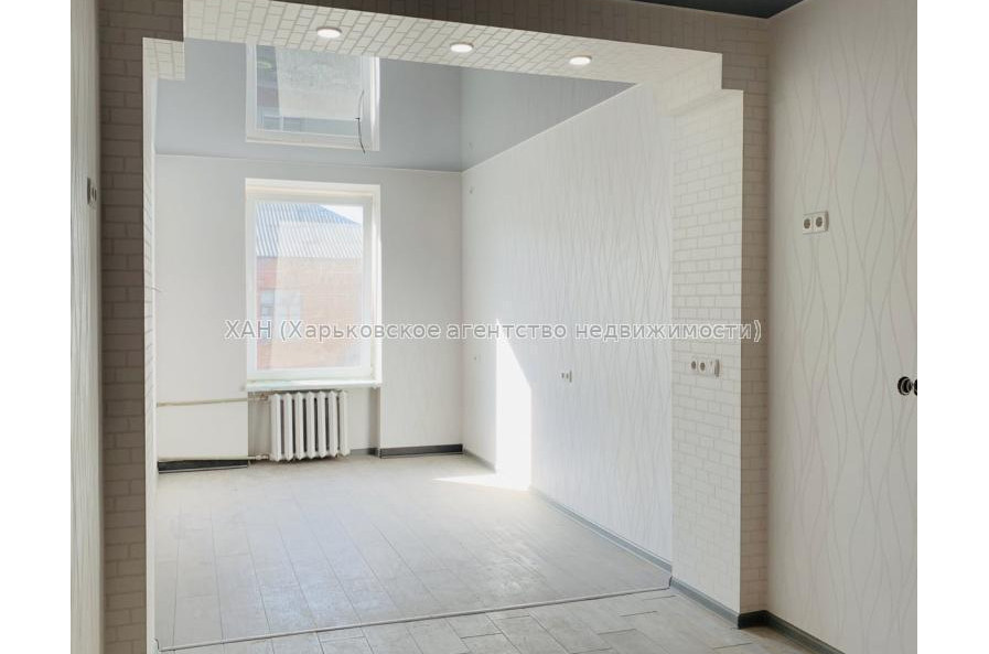 Продам квартиру, Михайлика ул. , 1  ком., 23 м², капитальный ремонт 